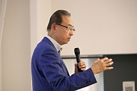濱田剛史氏